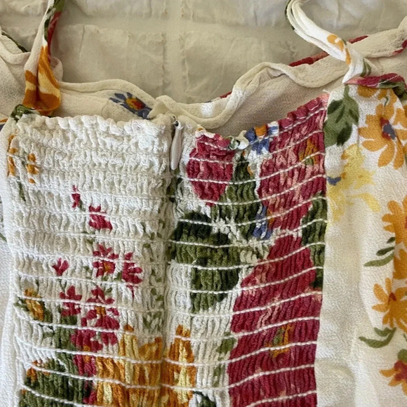 Reformation Christine floral mini dress in bouquet - Picture 11 of 13